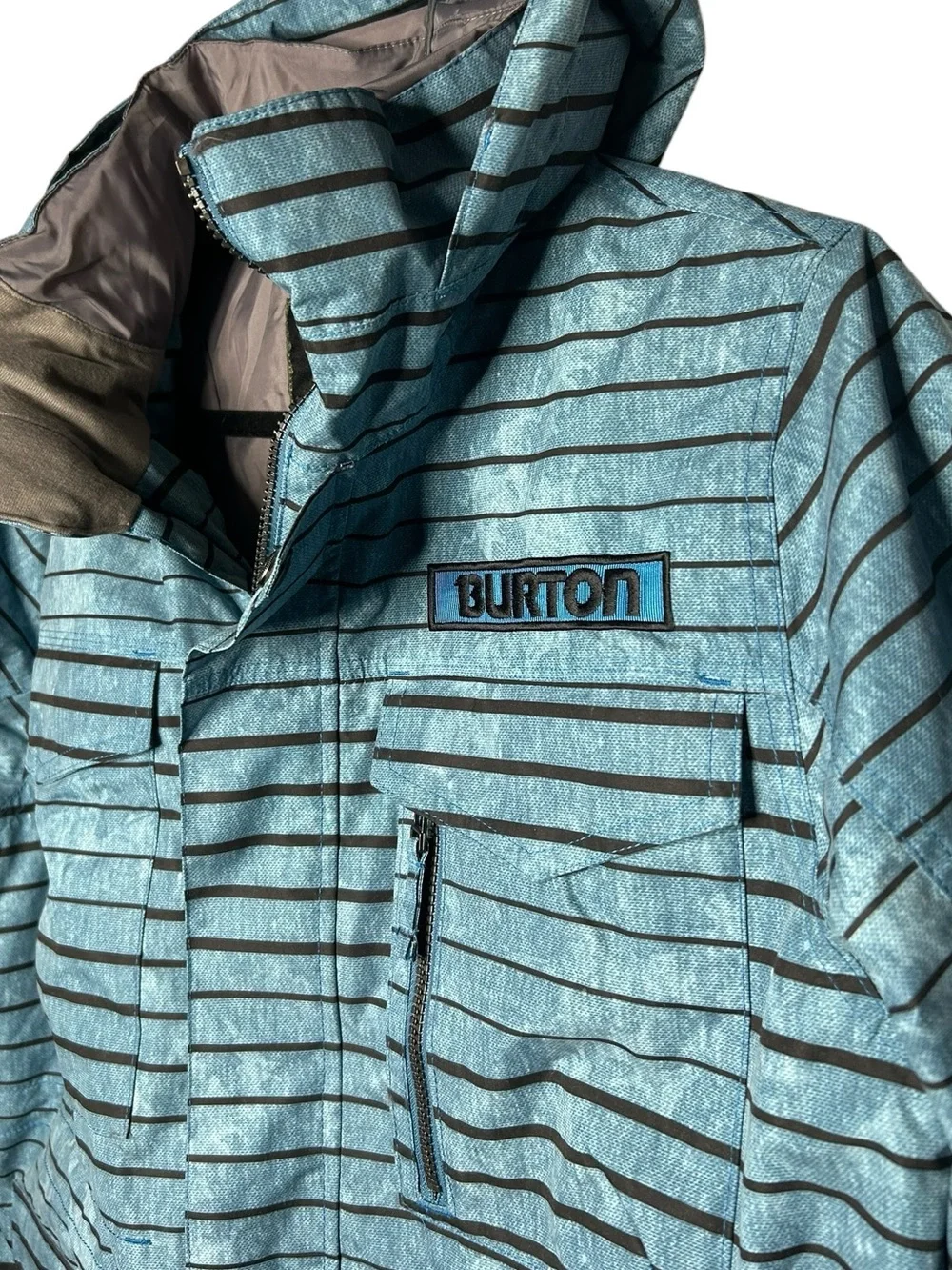 2014 Burton TWC Cannon Shaun White Snowboard Jacket Riptide Stripe M